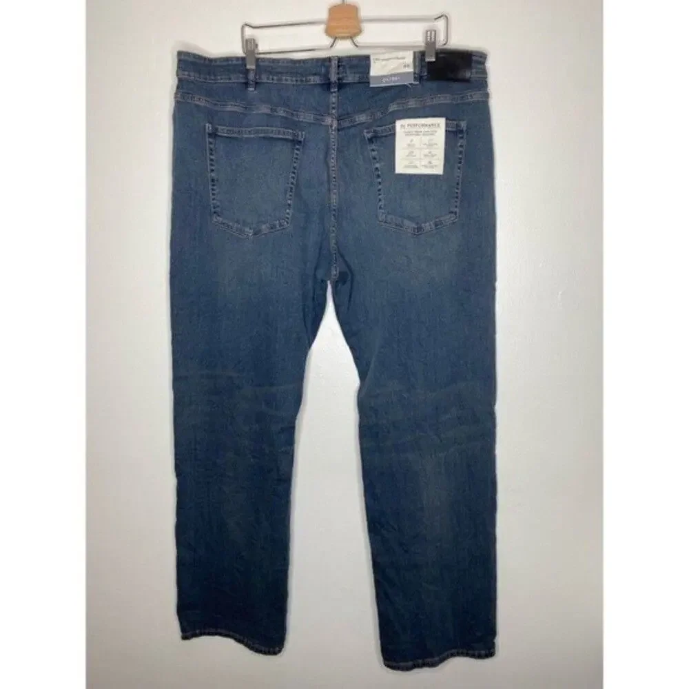 DL1961 Avery Modern‎ Straight Leg Jeans